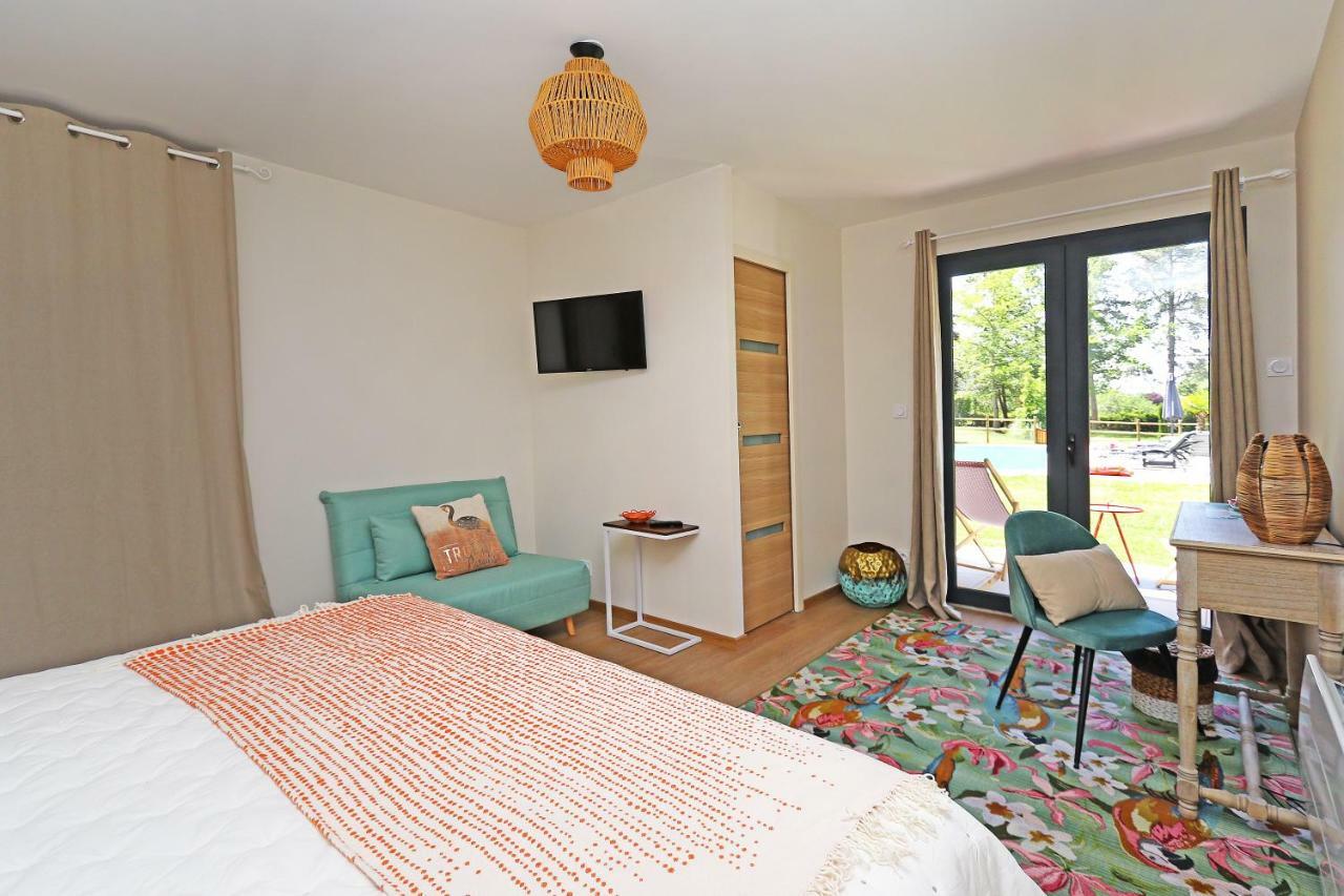 L Esprit Du Clain Chambres D Hotes Bandb De Standing Proches Du Futuroscope Golf Et Lac De St Cyr Naintre Exteriér fotografie